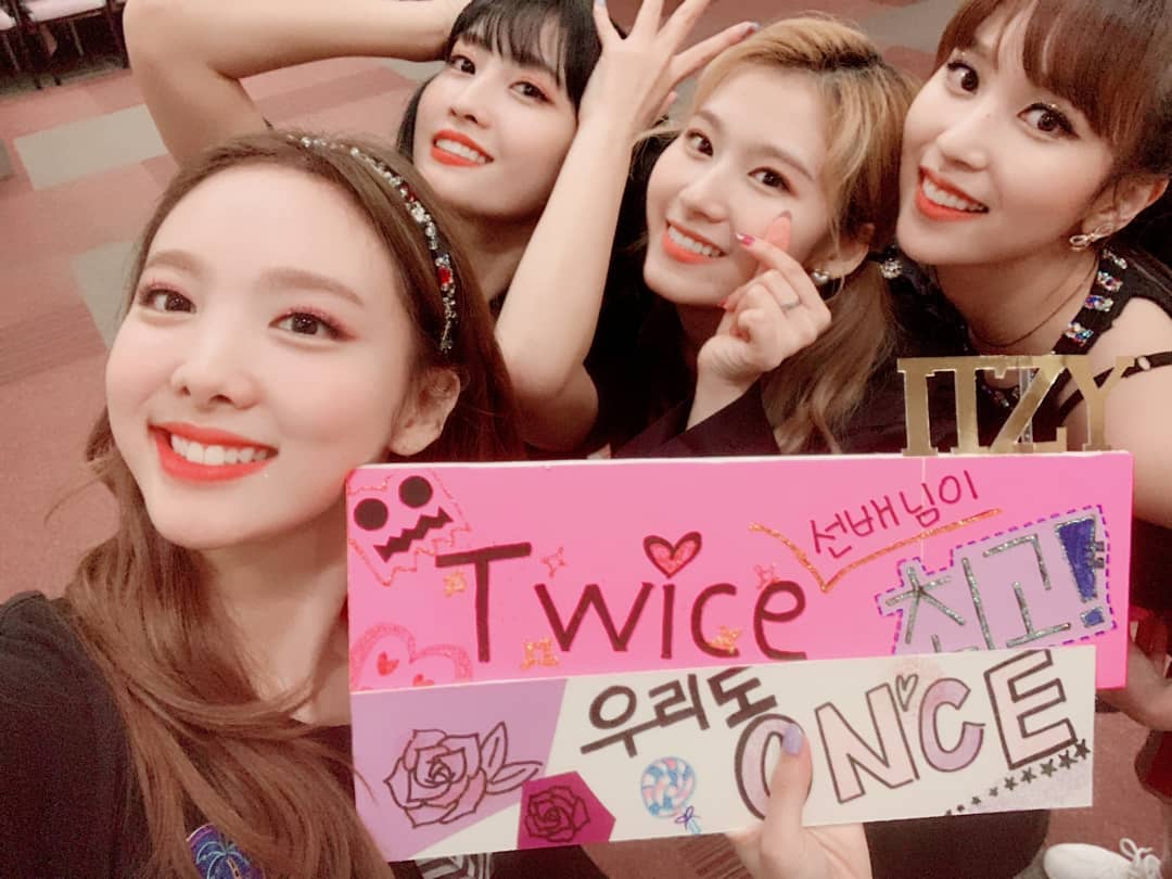 [Pann] Twice & Itzy’s friendship | allkpop Forums